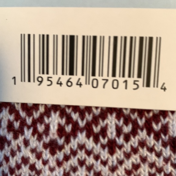 Juncture Women’s Knot Fleece Lined Hat and Gloves - Picture 2 of 2